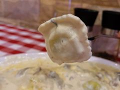 蘑菇酱意大利饺子-安立可意大利美食