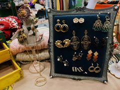 -Oolong乌龙茶古着店