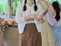-大象粑粑造纸公园