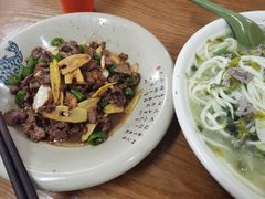 -何永光123鲜牛肉馆(1号店)