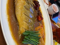 葱烧深海黄鱼-渔家风味·鲅鱼水饺·央视展播·海鲜天津菜(开发区店)