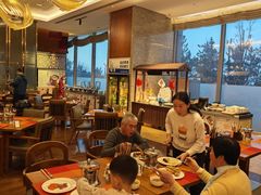 -烟台金海岸希尔顿酒店·開自助餐厅