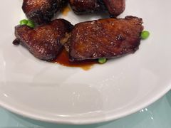 老上海熏鱼-新吉士·上海菜(浦东LCM置汇旭辉店)