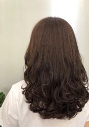 -环球蝶上美业连锁
