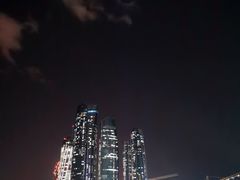 -阿提哈德塔