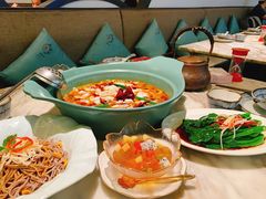 -周渝食惦·酸菜鱼精致川菜(横岗店)
