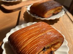 -VERIE BAKEHOUSE