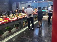 自助取餐区-皇宫大酒店