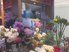 -谷莠子花艺·气球派对·绿植造景·花艺沙龙(金光华广场店)