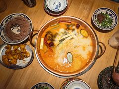 -洱火云南酸菜牛肉火锅(石景山当代商城店)