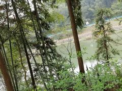 -梅岭月亮湾山体公园