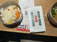 -成都你六姐·牛肉冒菜(上海环宇荟店)
