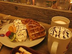 水果冰淇淋松饼-MAAN COFFEE漫咖啡