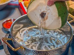 -椰小鸡·琼州糟粕醋·火锅(美兰缤纷城店)