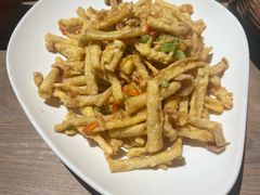 -耶里夏丽·新疆菜·28年喀什老馆(田林东路店)