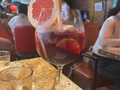 布朗石秘制桑格利亚-BROWNSTONE布朗石西班牙餐厅(富城店)