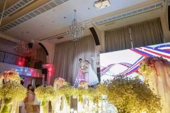 点击看大图 -THE QUEEN(北京店)