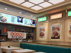 -赵财财·肠粉·煲仔饭(华润万象城店)