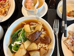 -圣丰索菲特·2 On 988 Café 自助餐厅