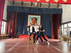 -清风小镇闯关东影视基地