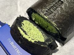 黑金抹茶芝士卷-the Roll'ING手作瑞士卷专门店(卓悦中心店)