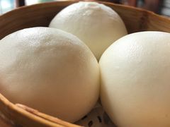 凤凰流沙包-澳门西南饭店·粤菜·茶市·手工点心(华海路店)