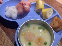 -蜜桃餐厅·伴山(湖滨商业街店)