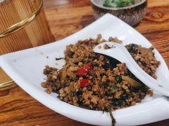 -滇香肴·云南菜蒸汽石锅鱼(云南北路店)