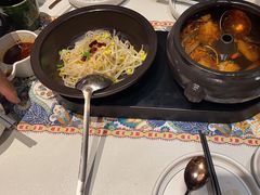 -云海肴·汽锅鸡·云南菜(天山百盛优客店)