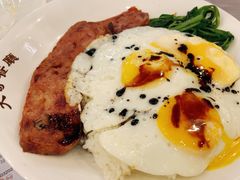 白猪仔餐肉饭-大哥餐厅(西城花园店)