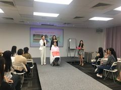 -四季美学色彩形象管理服装搭配