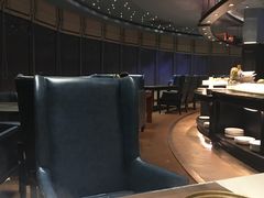 -云顶旋转自助景观餐厅