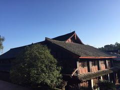 -峨眉山报国寺