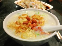 艇仔粥-穗银肠粉店(东川路店)