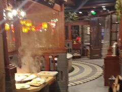 -万里闯关东铁锅炖菜馆(高新旗舰店)