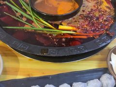 -黄潇洒老火锅(九眼桥宏济巷店)