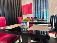 -上海虹桥西郊假日酒店