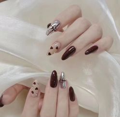 -尤米一站式美甲美睫