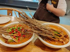 -嘉州叶婆婆钵钵鸡(建设路店)