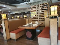 卡座-明成宫韩国料理(沃尔玛购物广场店)