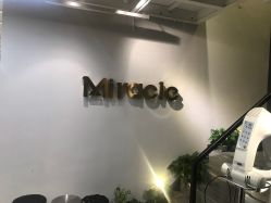 -Miracle集简美发沙龙
