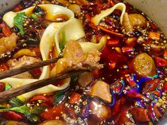 -晓彭肥肠鸡·泡椒鸡火锅(水木天地店)