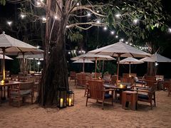 -三亚艾迪逊酒店·海滩烧烤 BARBACOA·现场乐队·浪漫晚餐·烧烤海鲜