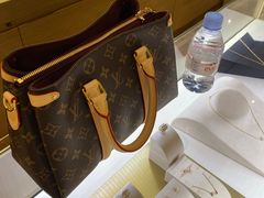 -LV路易威登(国际广场店)