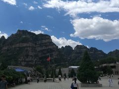 -平西抗日烈士陵园