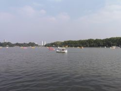 -玄武湖景区-情侣园游乐场