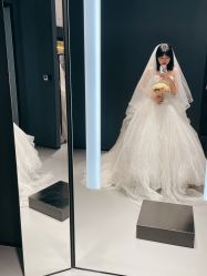 -Vera Wang婚纱礼服旗舰店