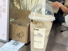 -喜茶(上海淮海中路渔阳里店)