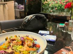 -伯顿西餐厅(厚街香榭丽店)