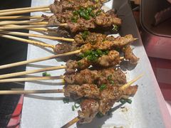 -罗霸蛮老岳阳大排档·鲜货烧烤·土吊子煨砂锅烧菜